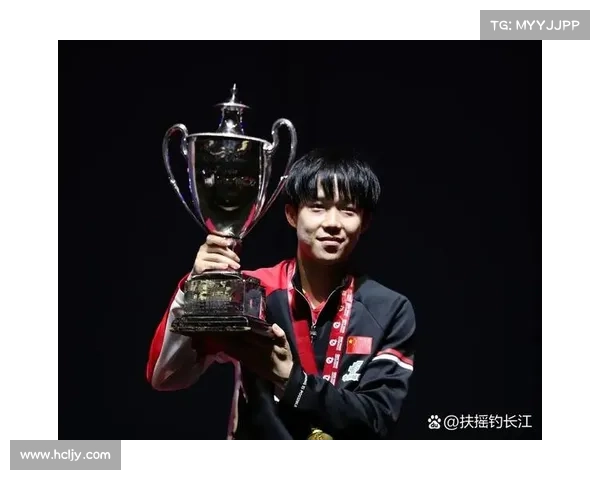 中国乒乓球队斩获多哈世乒赛四金一银两铜 王楚钦首度登顶男单冠军